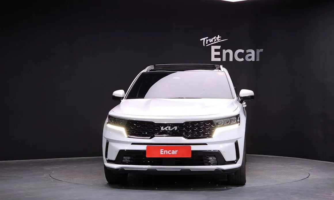 Kia Sorento — фото 7