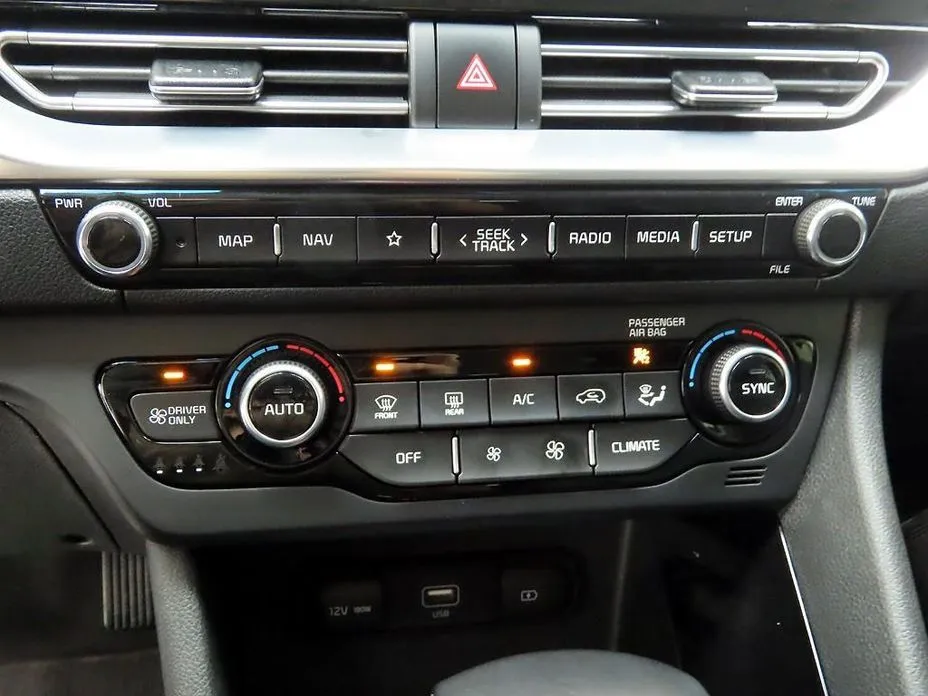 Kia Niro 2021 из KR, фото 9