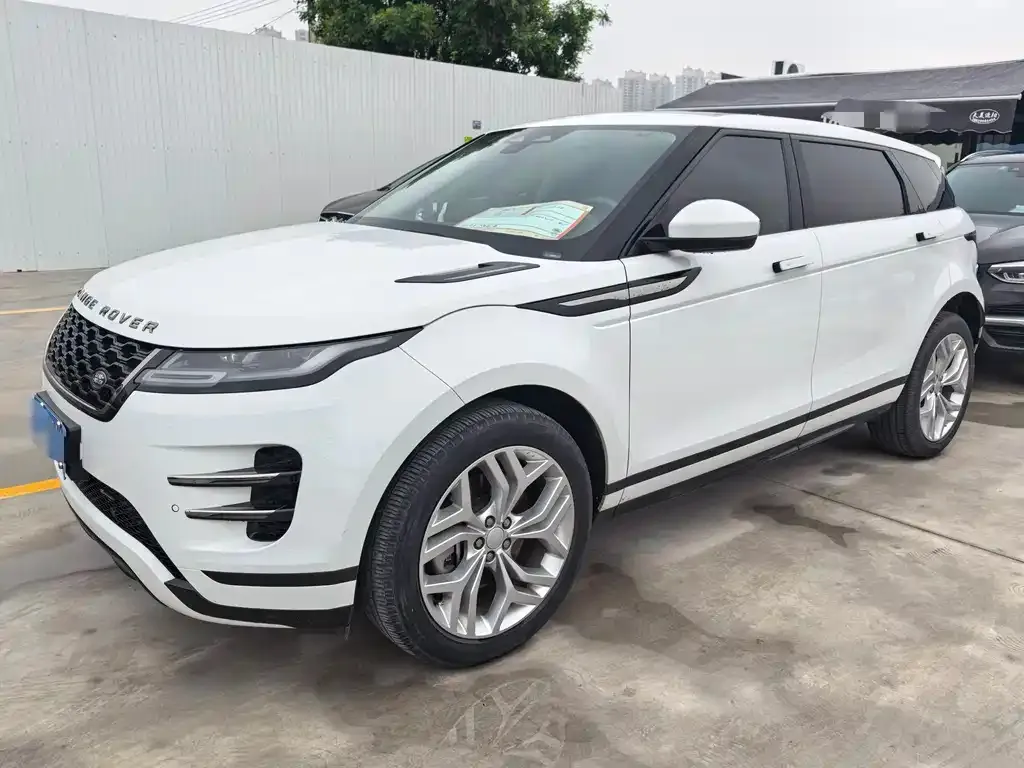 Land Rover Evoque — фото 1