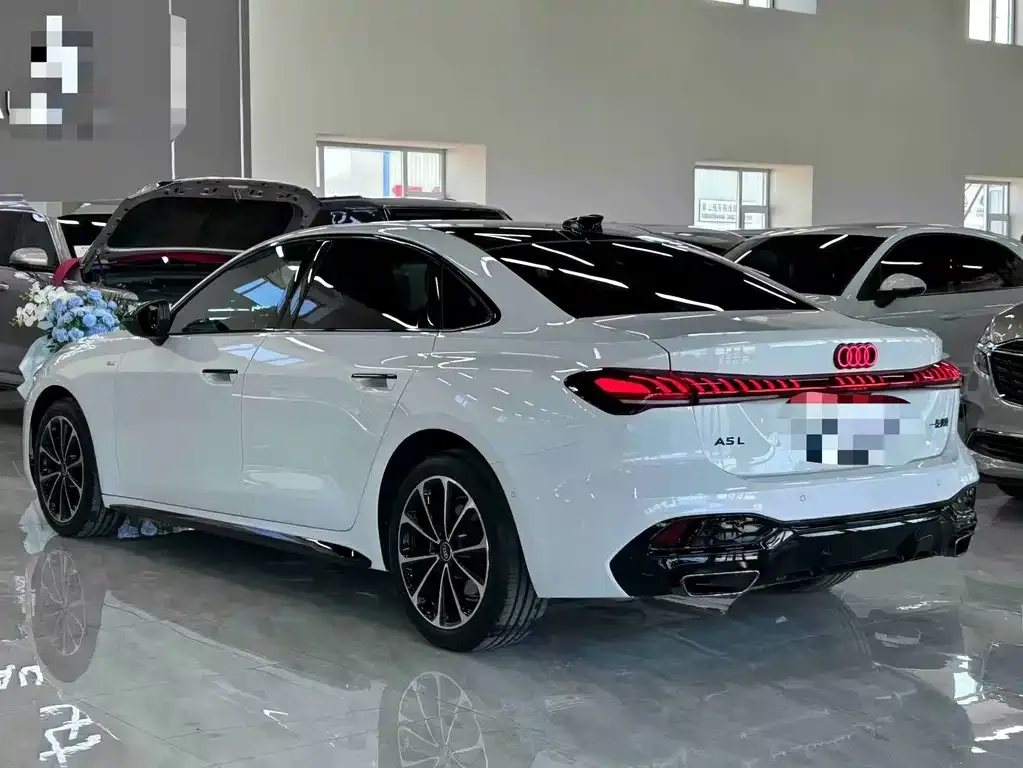 Audi A5L 2026 из CN, фото 4