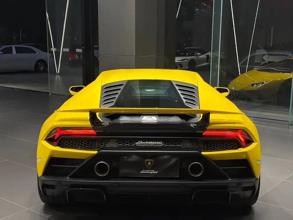 Lamborghini Huracan 2021 из CN, фото 8