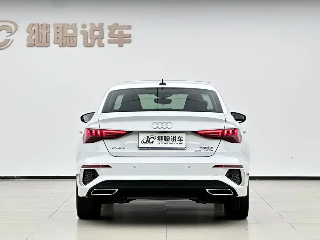 Audi A3 2021 из CN, фото 2