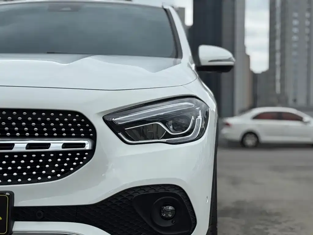 Mercedes-Benz GLA 2023 из CN, фото 3