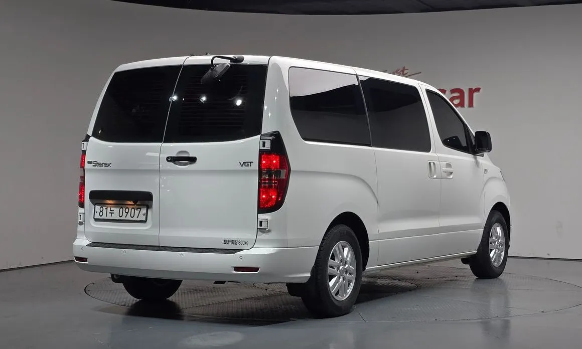 Hyundai Starex 2021 из KR, фото 2