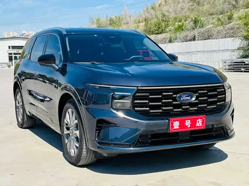Ford Edge — фото 6