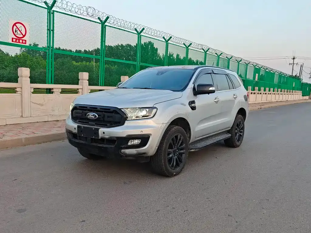 Ford Everest