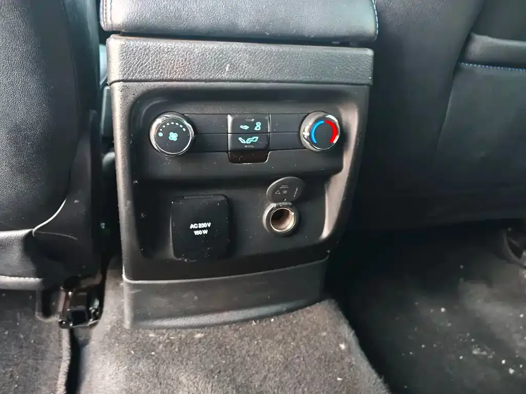 Ford Everest 2021 из CN, фото 8