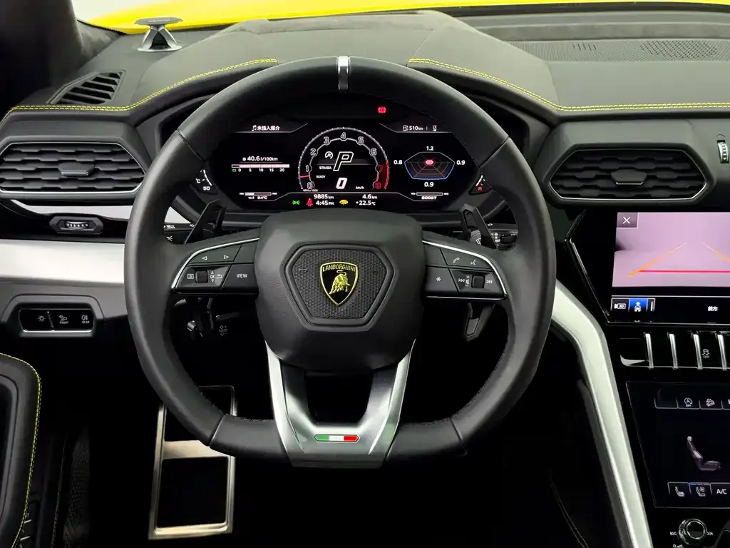 Lamborghini Urus — фото 10