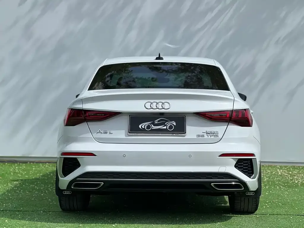 Audi A3 2023 из CN, фото 5