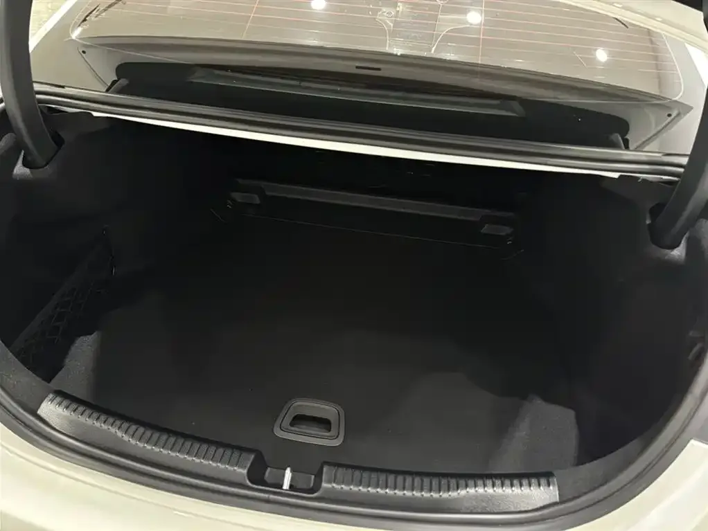 Mercedes-Benz C-Class 2023 из CN, фото 2
