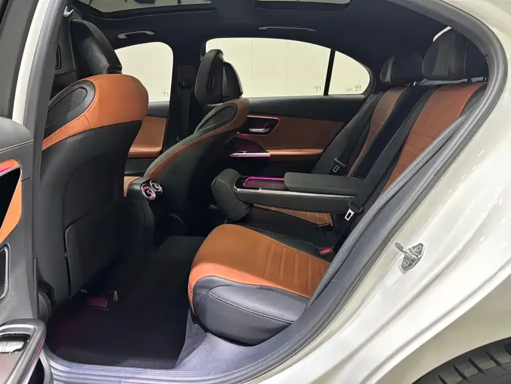 Mercedes-Benz C-Class 2023 из CN, фото 4