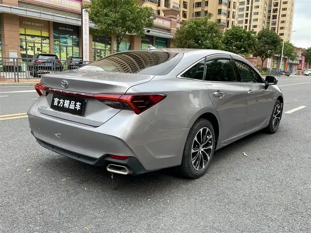 Toyota Avalon 2023 из CN, фото 7