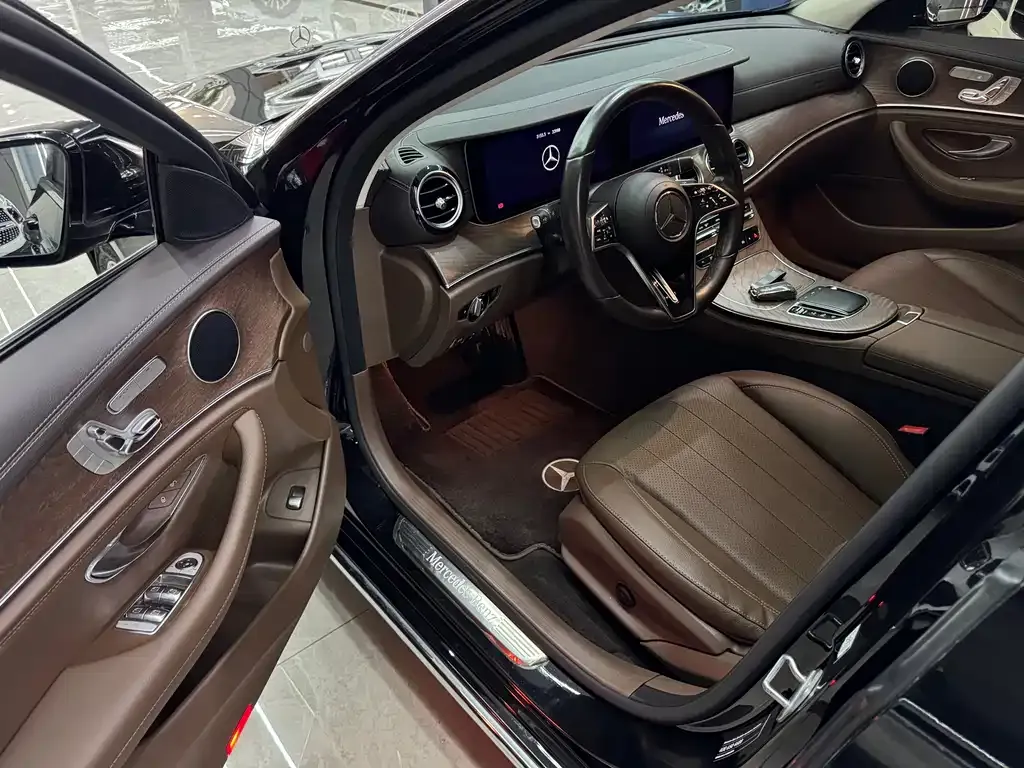 Mercedes-Benz E-Class 2021 из CN, фото 9