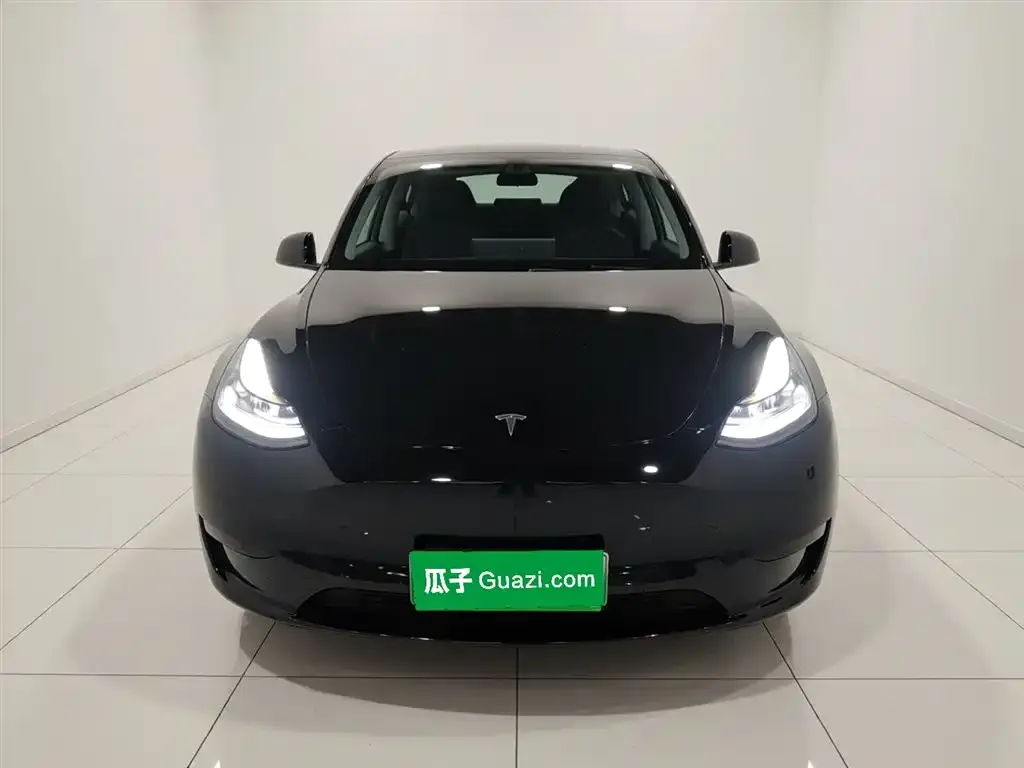 Tesla Model Y 2022 из CN, фото 10
