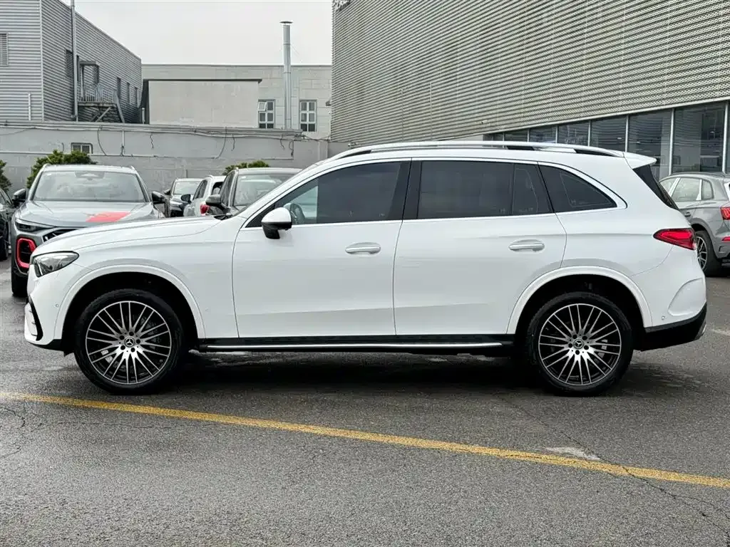 Mercedes-Benz GLC 2024 из CN, фото 9