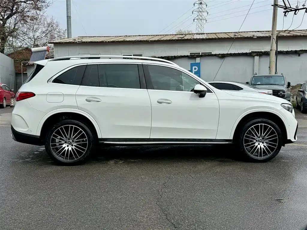 Mercedes-Benz GLC 2024 из CN, фото 8