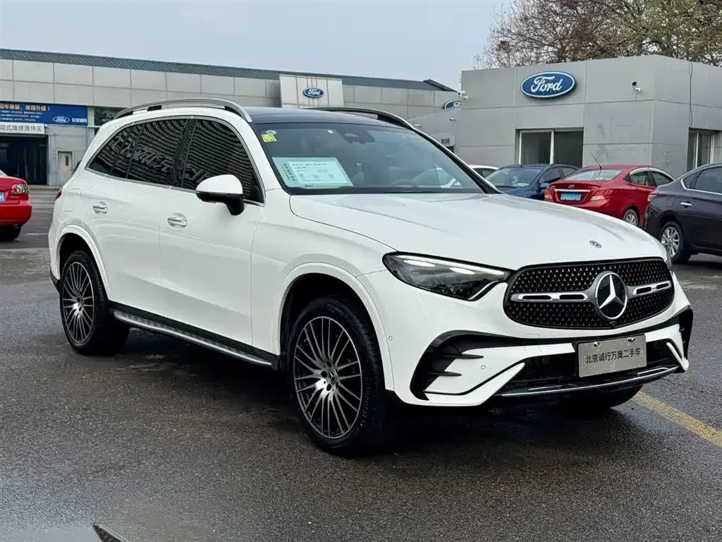 Mercedes-Benz GLC 2024 из CN, фото 4