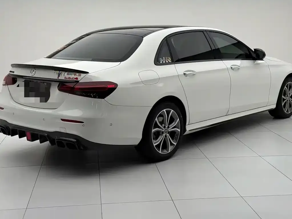 Mercedes-Benz E-Class 2022 из CN, фото 2