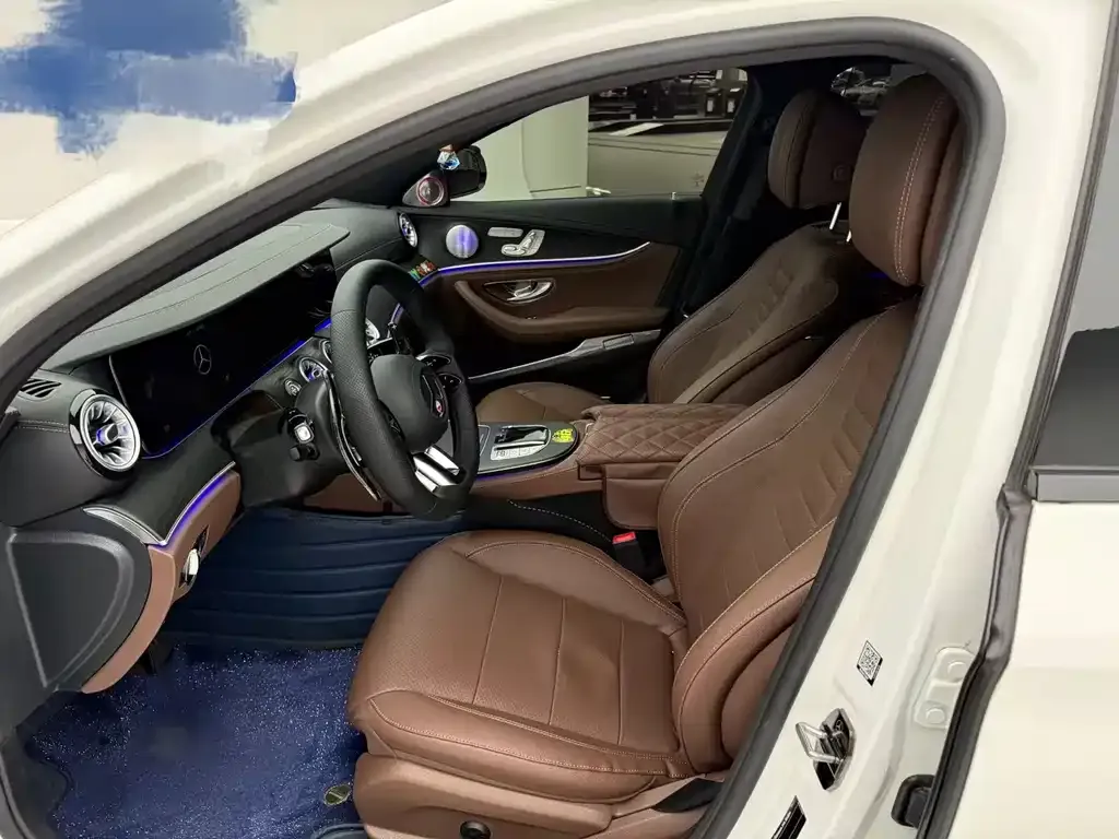 Mercedes-Benz E-Class 2022 из CN, фото 3