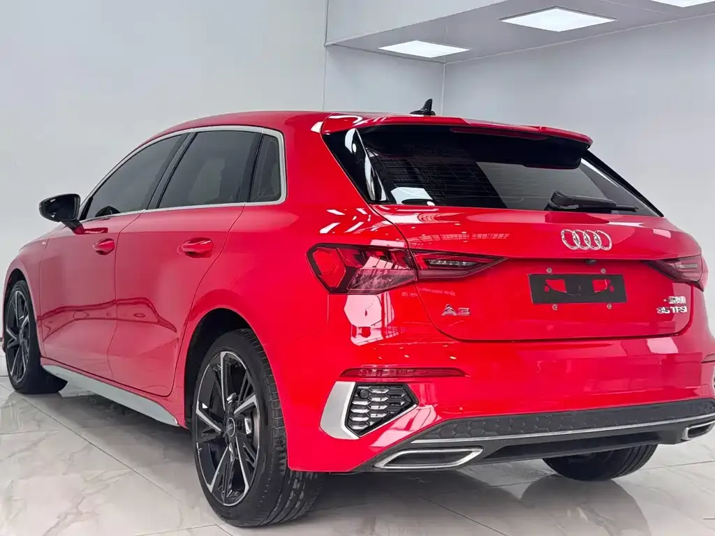 Audi A3 — фото 2