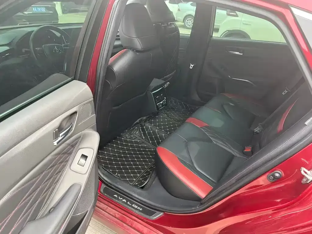 Toyota Avalon 2021 из CN, фото 3