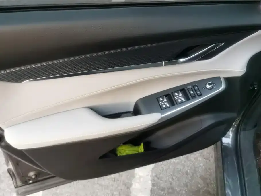 Changan CS75PLUS 2023 из CN, фото 2