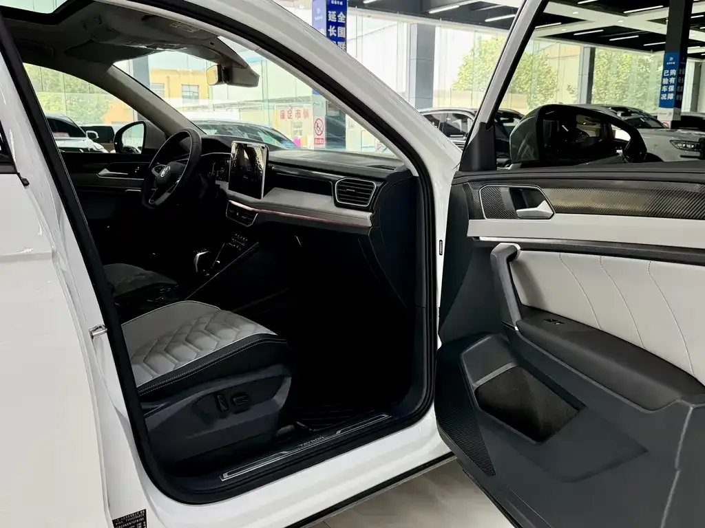 Volkswagen Tayron 2023 из CN, фото 6