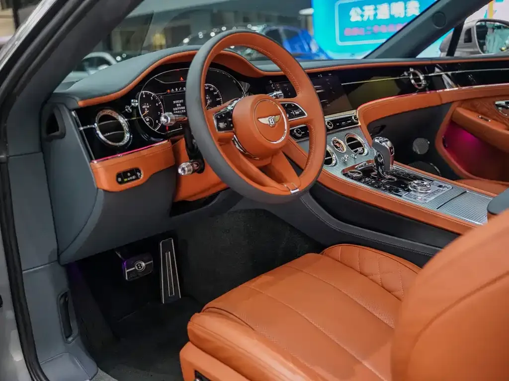 Bentley Continental — фото 4