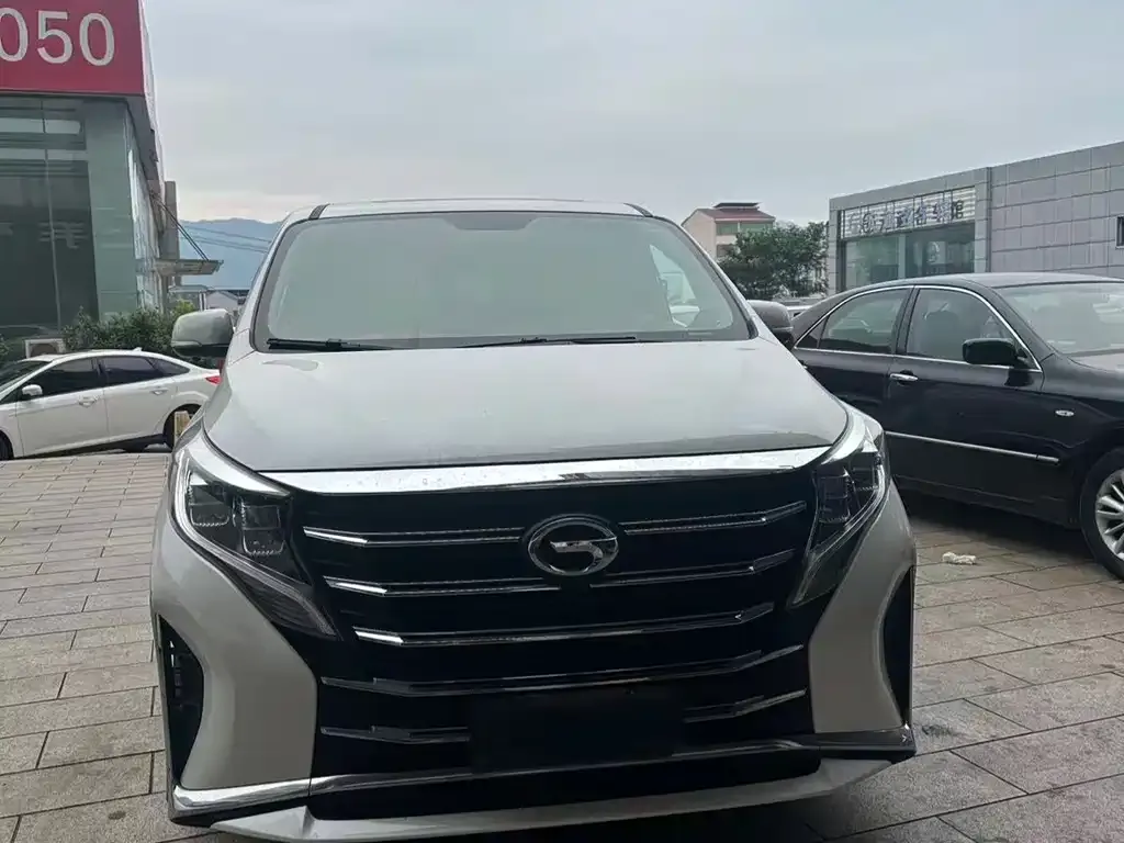 GAC Motor Trumpchi M8 — фото 9