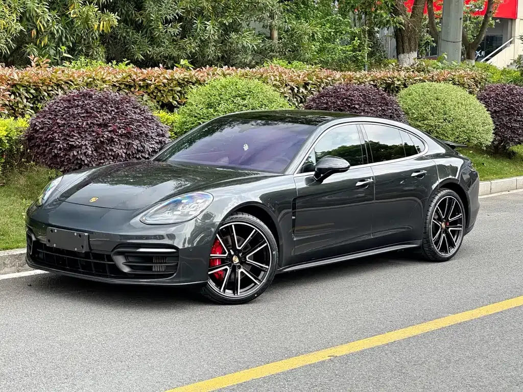 Porsche Panamera 2022 из CN, фото 1