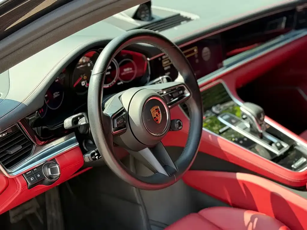 Porsche Panamera 2023 из CN, фото 2