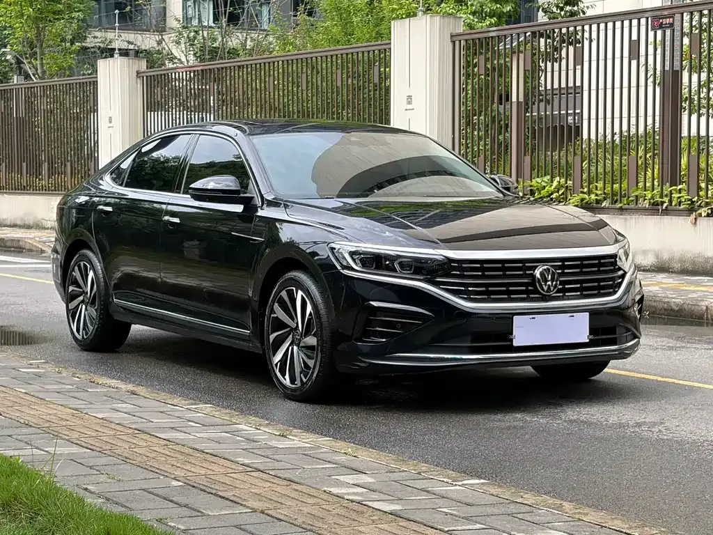 Volkswagen Passat — фото 8