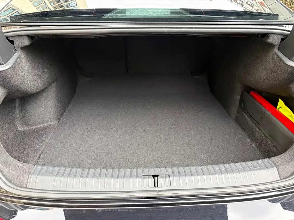 Volkswagen Passat — фото 2