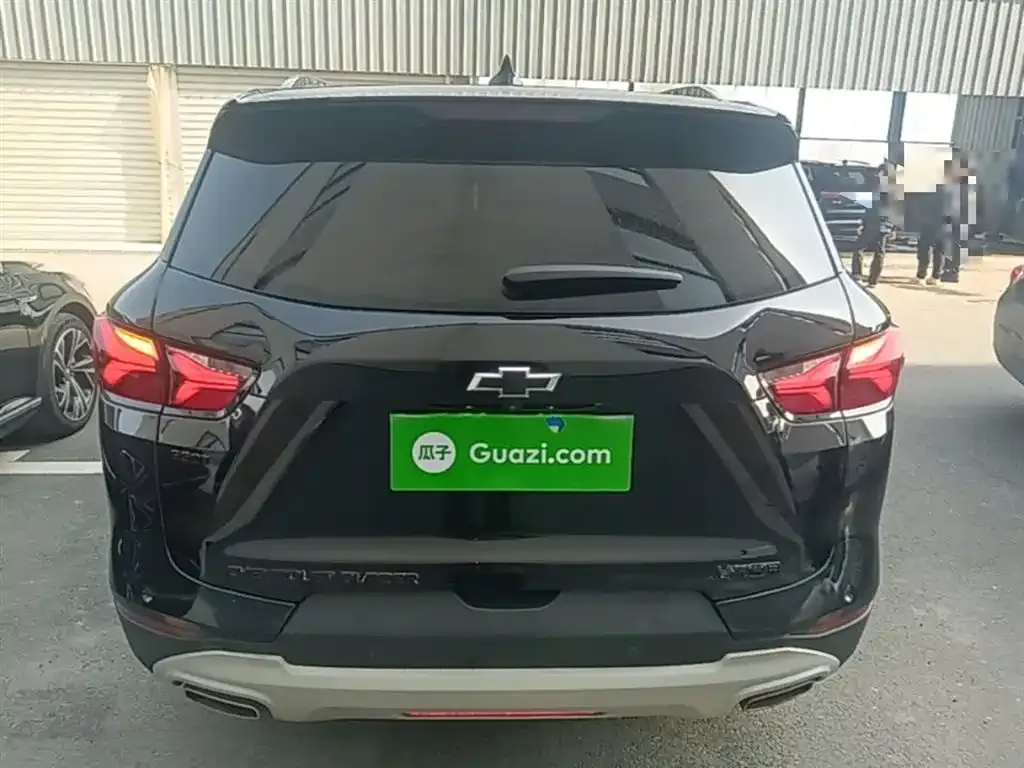 Chevrolet Blazer 2023 из CN, фото 3