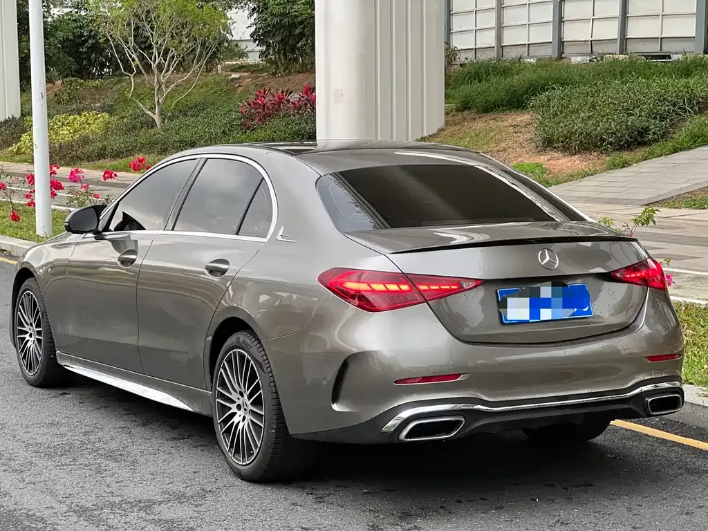 Mercedes-Benz C-Class — фото 10