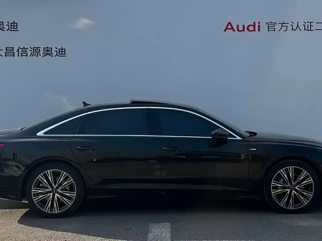 Audi A6L — фото 8