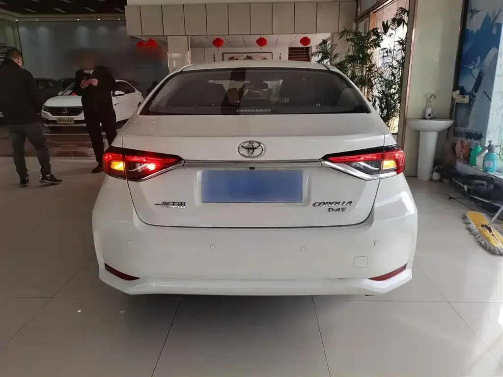 Toyota Corolla 2024 из CN, фото 6