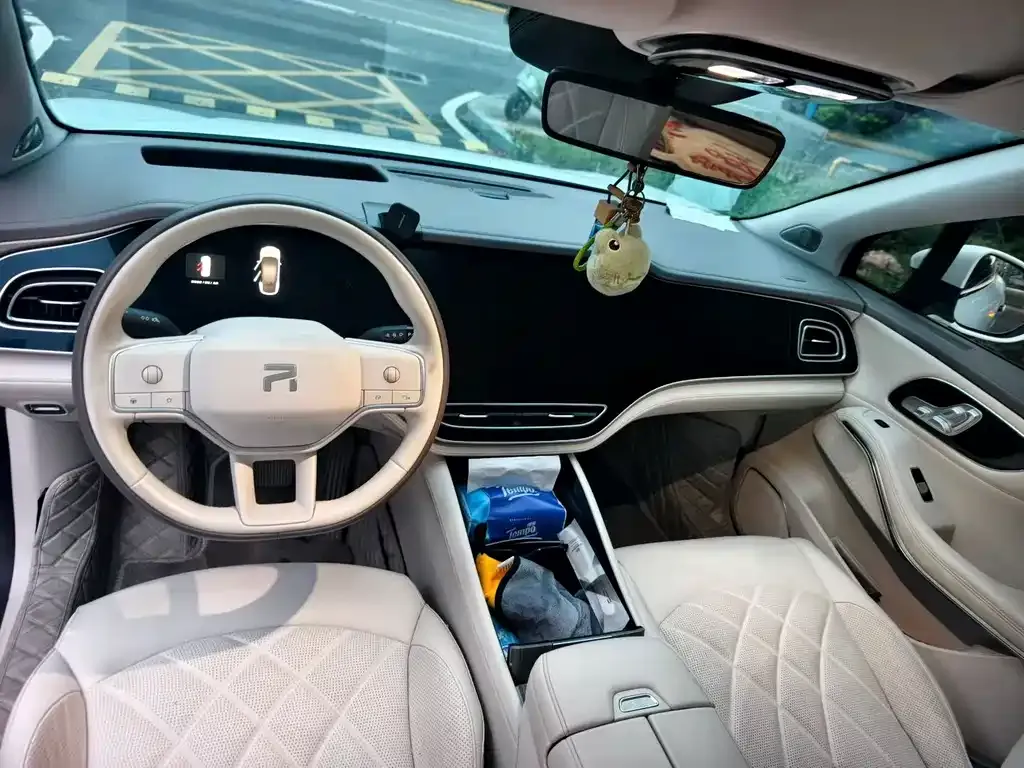 Roewe Feifan R7 2024 из CN, фото 4
