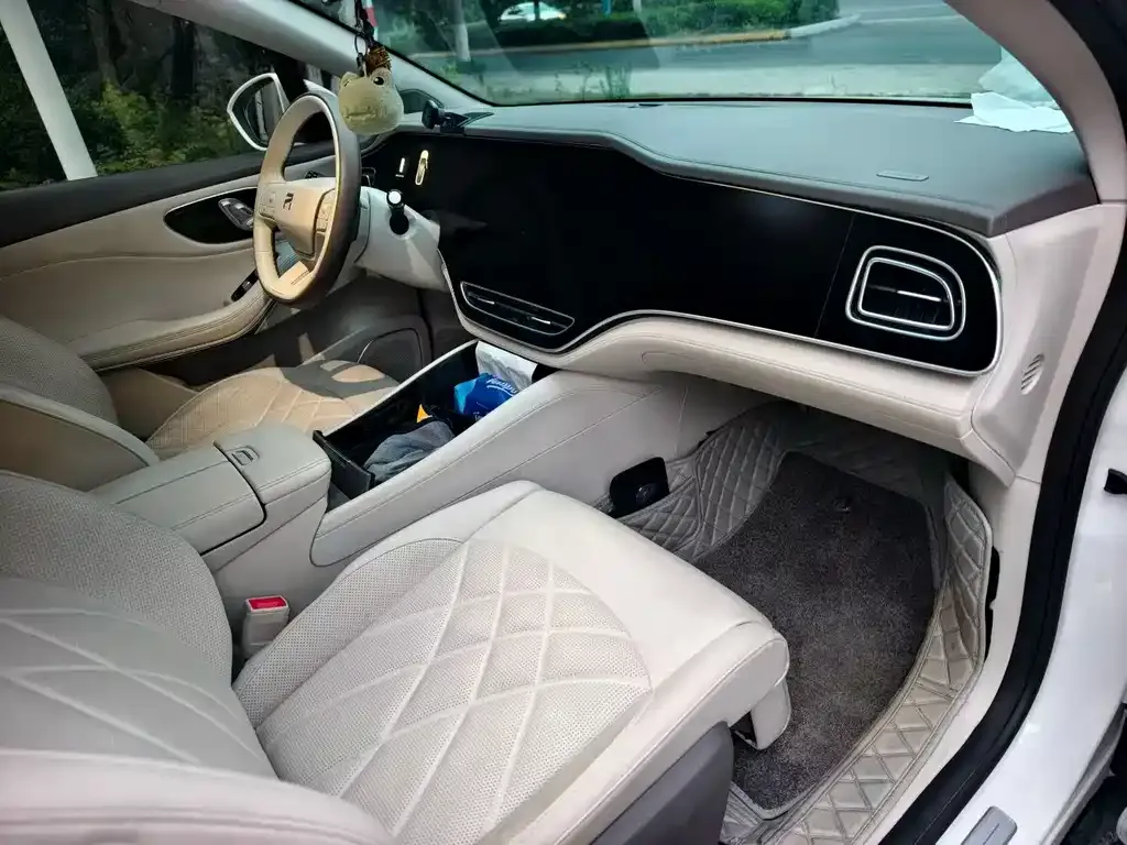 Roewe Feifan R7 2024 из CN, фото 2