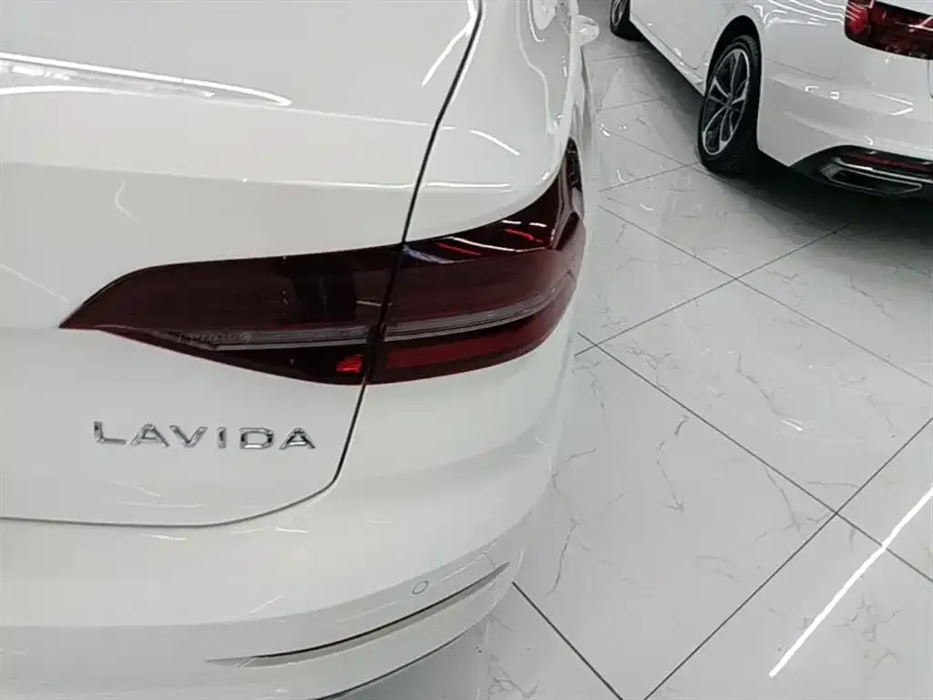 Volkswagen Lavida 2021 из CN, фото 3