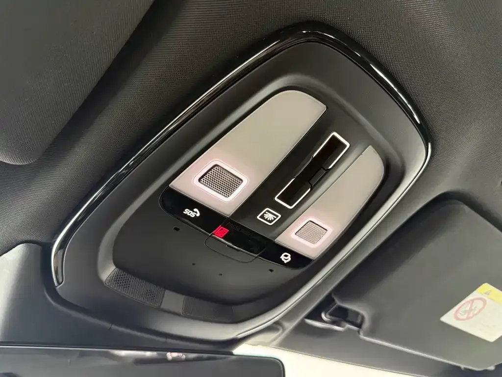 Volvo S90 — фото 10