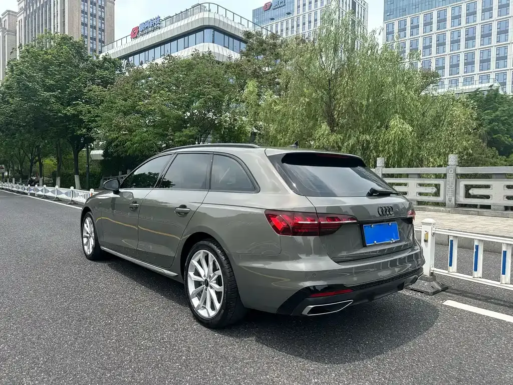 Audi A4 (Import) 2024 из CN, фото 8