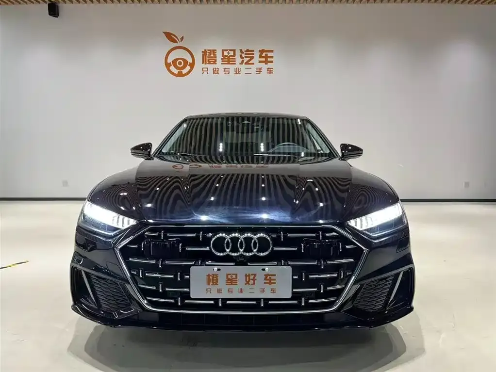 Audi A7L 2024 из CN, фото 6