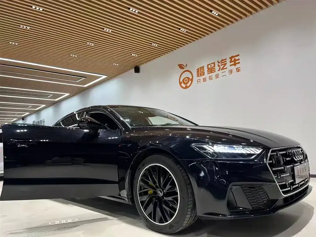 Audi A7L 2024 из CN, фото 5
