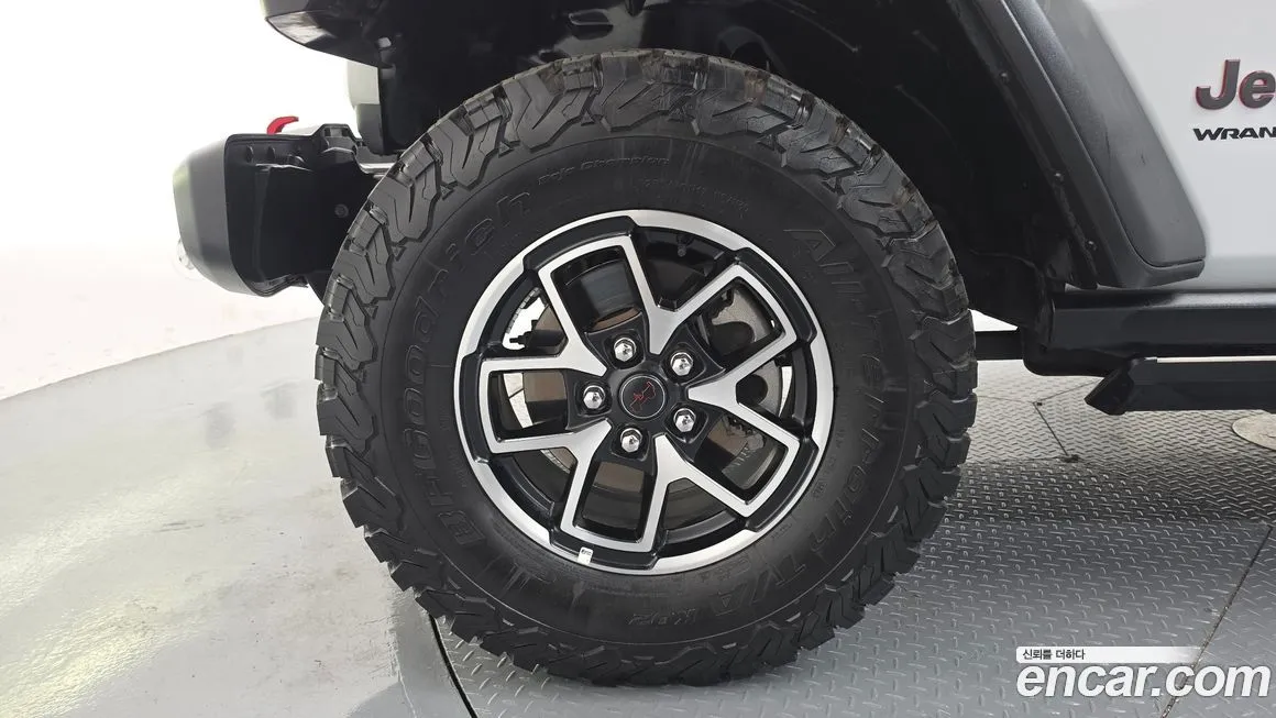 Jeep Wrangler — фото 4