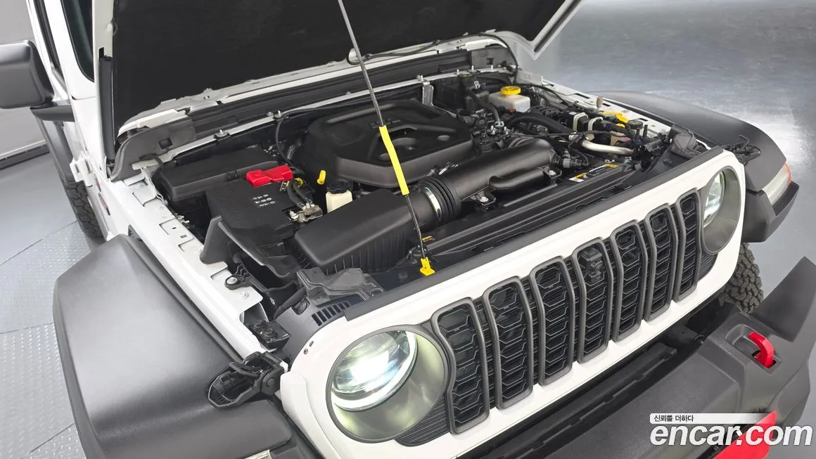 Jeep Wrangler — фото 7