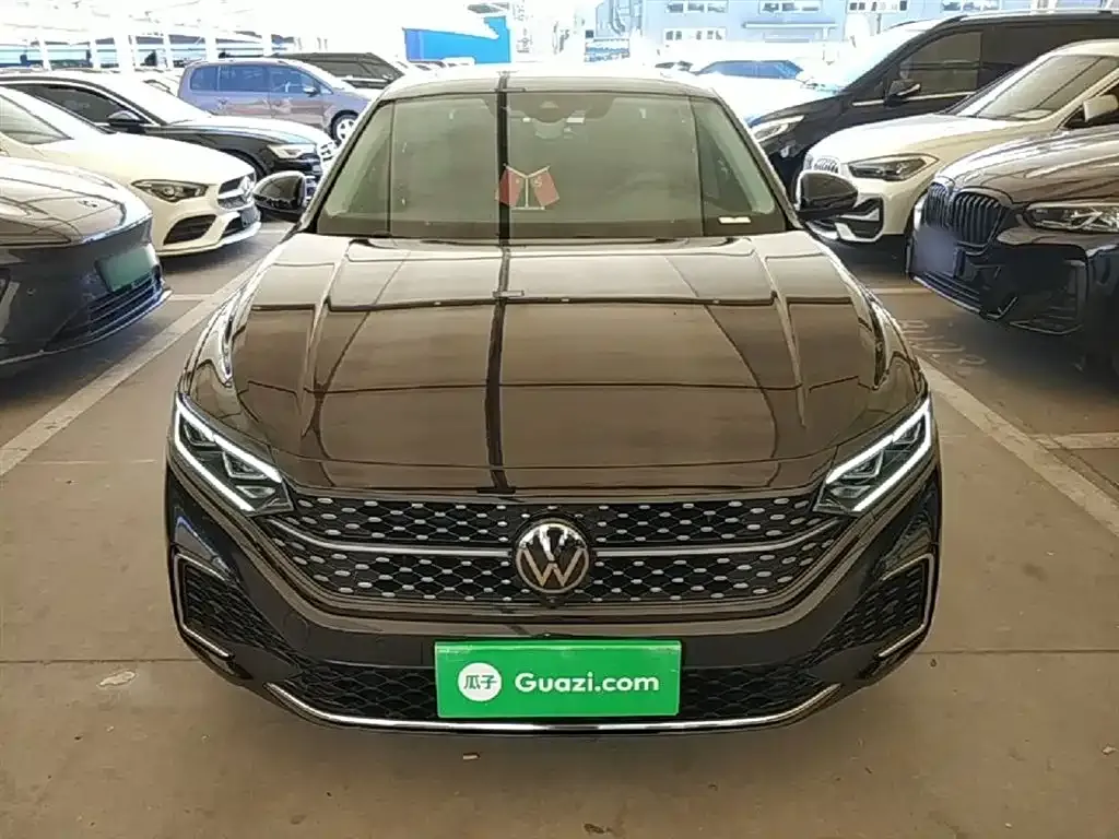 Volkswagen Passat — фото 9