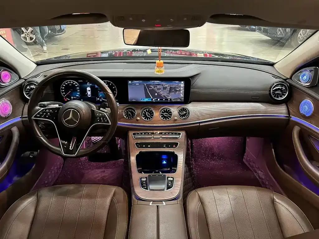 Mercedes-Benz E-Class 2023 из CN, фото 9