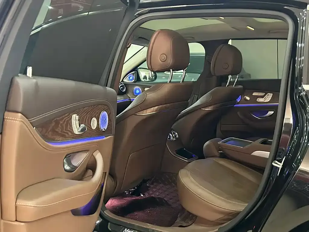 Mercedes-Benz E-Class 2023 из CN, фото 2
