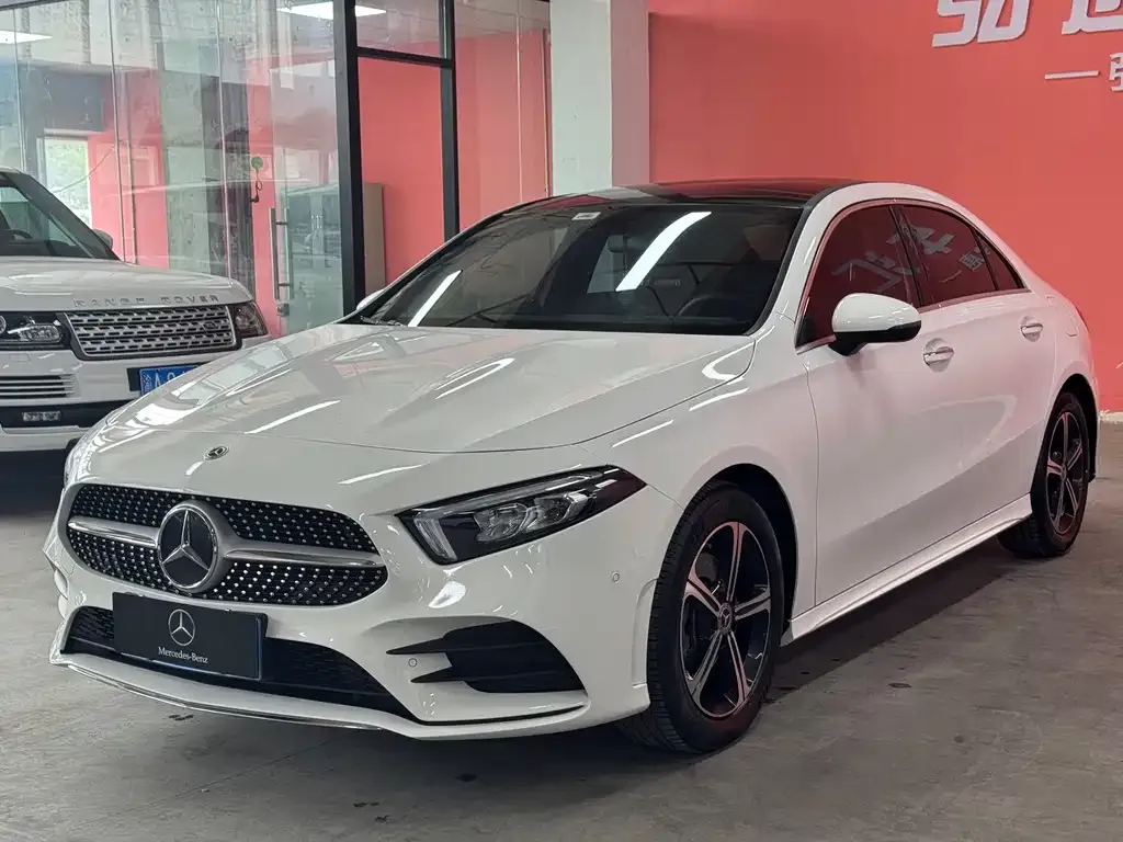 Mercedes-Benz A-Class — фото 1